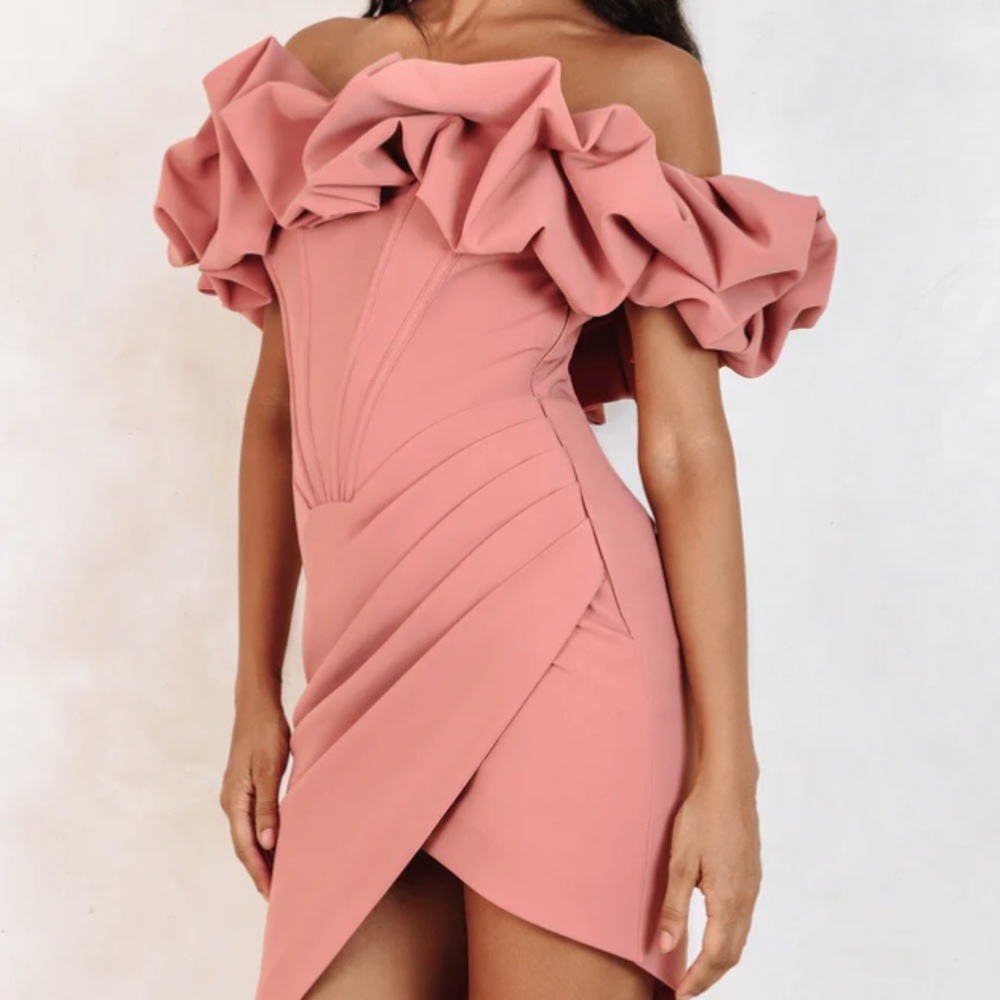 Bardot Midi Dress in Blush Pink